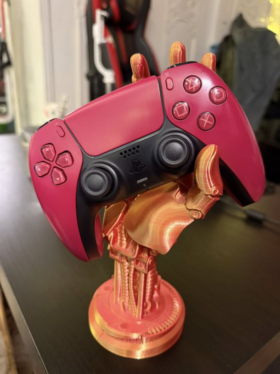 السلام عليكم
جوستكات بلي ستيشن ٥ الاصدار الاول الجودة العالية اوربي  UK
جوستكات مالتي مو مال بيع وشراء
نظيفة جداً
الـمنفذ مال تايب سي ممستخدمة اصلاً لان عندي شاحن وايرليس 
الاحمر سعرة 60 (بي درفت بسيط بالكير الايمن ميبين اصلاً)
الاسود مكفول من كلشي تفحص بالموقع يلا تاخذة سعرة 
75
وموجود توصيل لكل المحافظات


**إذا كنت صاحب هذا الإعلان وتريد حذفه لأي سبب، رجاءا أرسل رسالة إلى الدعم الفني**