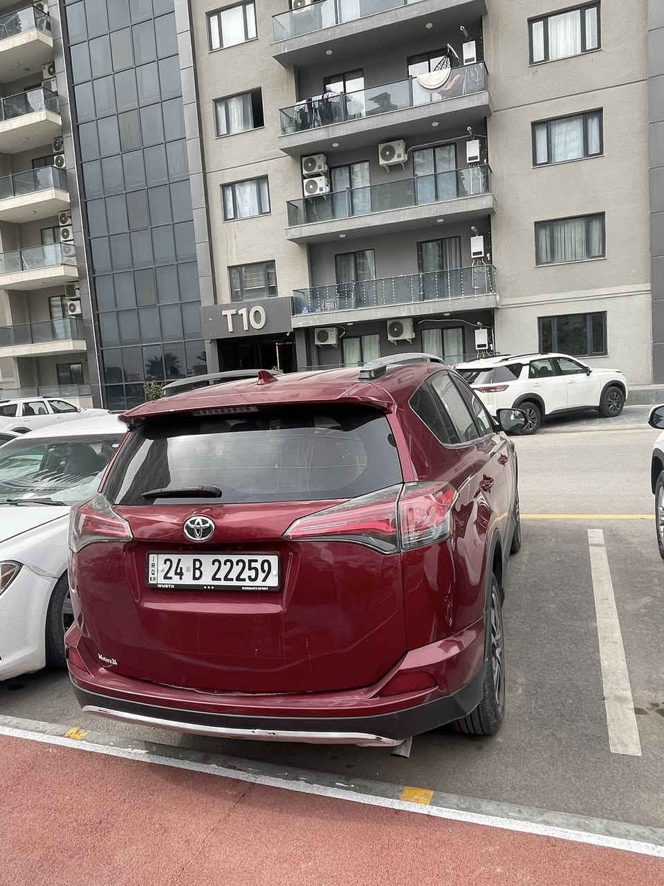 رافور وارد امريكي موديل ٢٠١٨
كير وماكينه بشرط 
مواصفات 
تشغيل عن بعد 
رادار امامي
تحديد سرعه 
ماشيه ٢٠٠ ميل 
لون ماروني 
حادث مالو صندوق  السعر ١٥٠ ومجال زين بي للشراي
رقم هاتف ***********
