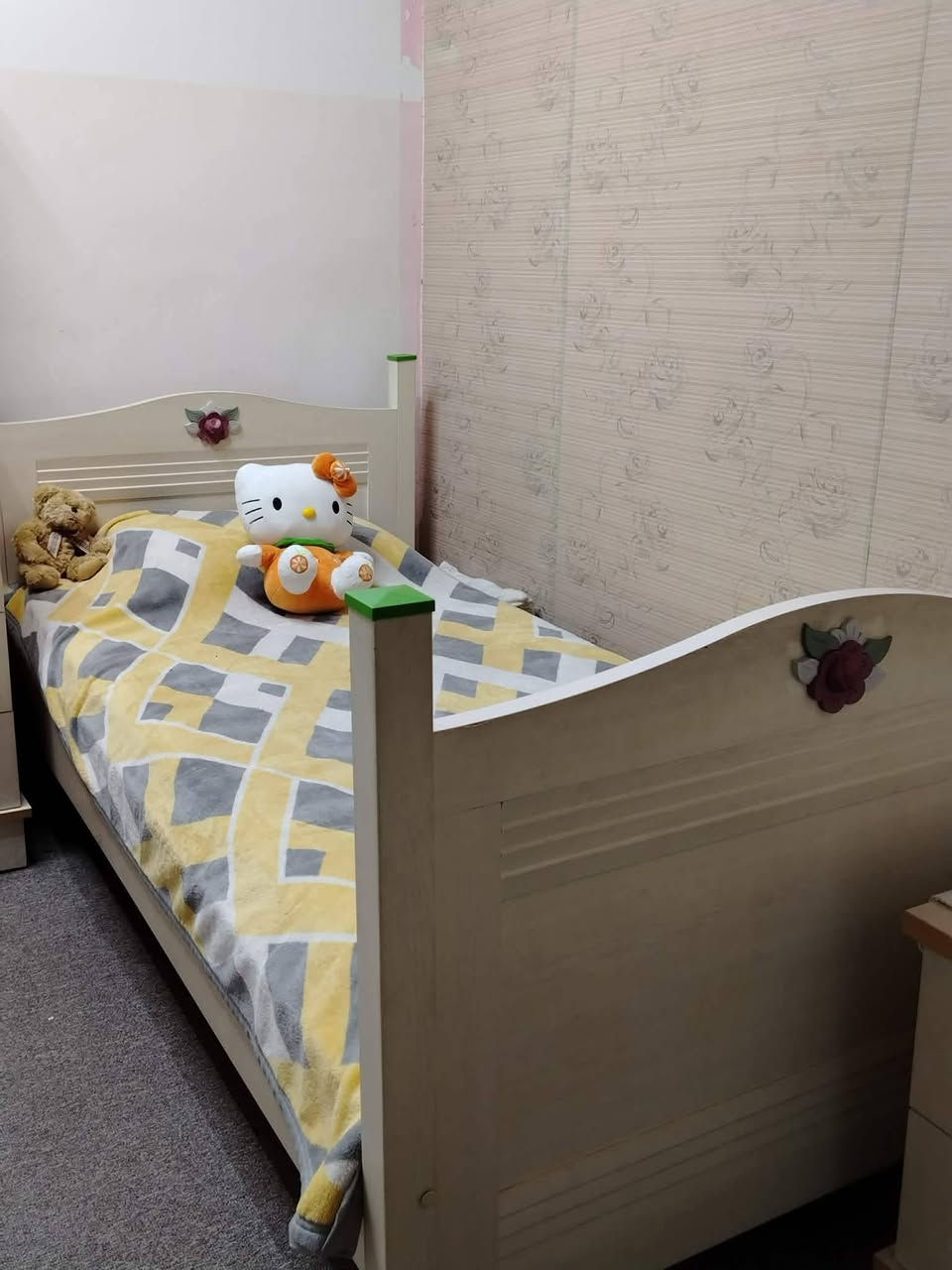 تاقم نوستنی گەنجان بۆ فرۆشتن لە Decor Home کڕاوە 11 وەرەقەی پێدراوە نرخی ئێستا 320 هەزار و معامەلە
سلێمانی
تاقم نوستنی گەنجان بۆ فرۆشتن لە Decor Home کڕاوە 11 وەرەقەی پێدراوە نرخی ئێستا 320 هەزار و معامەلە


**إذا كنت صاحب هذا الإعلان وتريد حذفه لأي سبب، رجاءا أرسل رسالة إلى الدعم الفني**