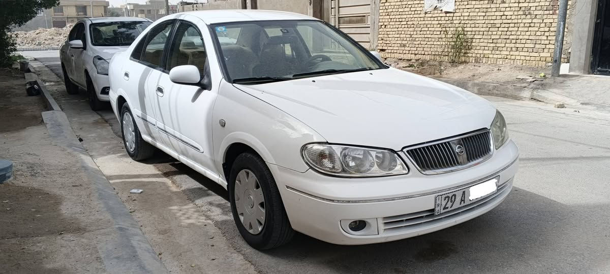 السلام عليكم نيسان سني ياباني2007 كير عادي السياره بيهه قطع صبغ ابيعلك صبغ عام كير مكينه مكفولات تبريد شغال عوزه غاز شويه بااسمي تحويل ثاني يوم 
السعر 78 وبيهه مجال مكاني الكوت 
للاستفسار ***********
