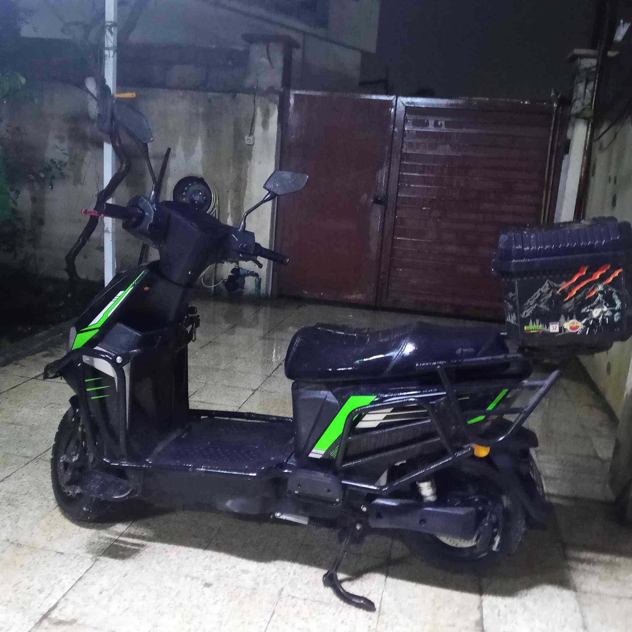 ماطور ماكس للبيع السعر 700 وبي مجال ***********
