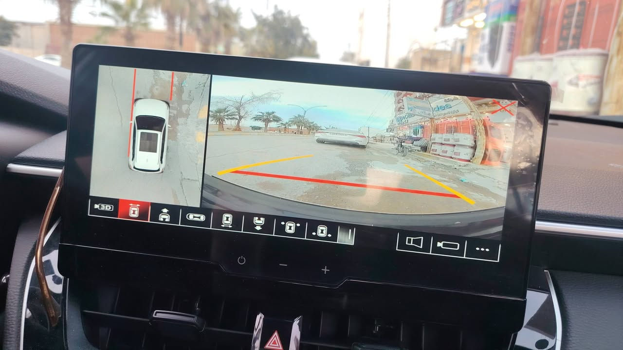 كورلا كروز موديل 2025
السيارة حساسات امامي خلفي

4 كامرات  اسلايد رادار تحديد مغادرة مسار

داخل مخمل ماشيه ٢٣ الف قابل للزيادة

السعر 175 وبيها مجال بسيط حق الجية
رقم الهاتف ***********
