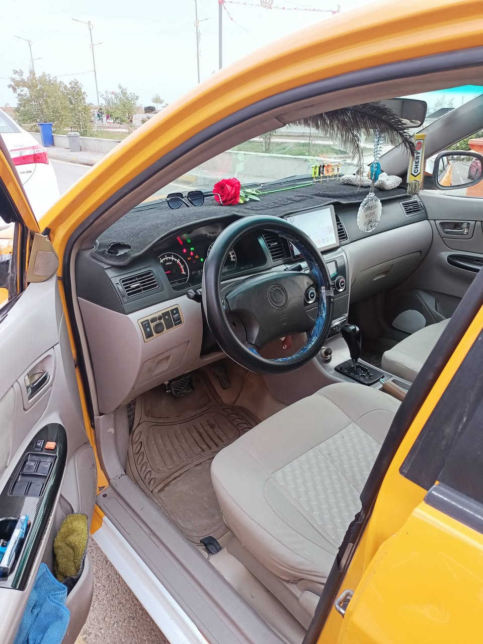 سلام عليكم جيلي موبل اوتوماتيك بلادي موديل ١٣ كير مكينه خير من الله تبريد تخم تاير السعر ٥٢وبيها مجال المكان كوت مركز المدينة رقم الهاتف ***********
