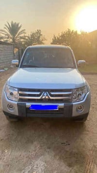 باجيرو ٢٠٠٨ محرك ٦ سلندر سياره مكفوله بيه فقط صبغ بالجاملغ الأمامي جهت...