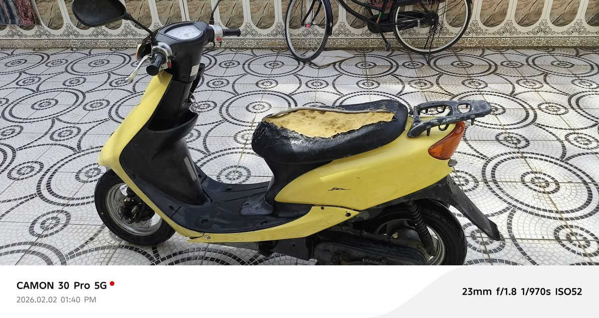 سلام عليكم دراجه عصفوري 60للبيع
مكينه ناعمه شلعه ومعدل كهربايات شغاله لايت بكل لايت اشاير كله شغال كفرات اصله مكينه مفتوحه مره وحده تايرات جدد سعر 250وبيه مجال مكان ناصريه مركز ***********
