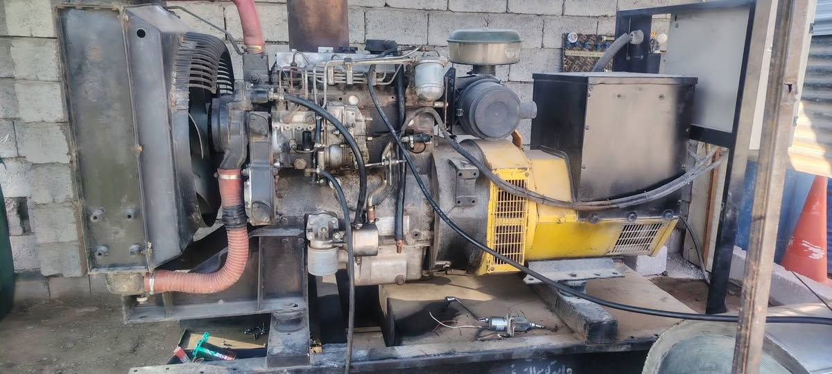 بيع مستعجل مولد بيركز اربع بستم معمر جديد سايس 10 70 كيفي 280 انبير شرط الشغل السعر 22 وبي مجال الاتصال على الرقم ***********
