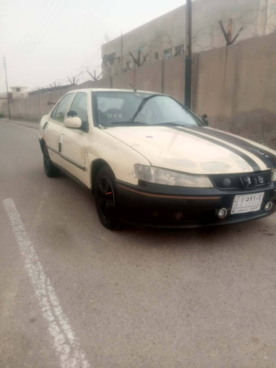 سلام عليكم سياره بيجو فرنسي 406, موديل 2001 رقم كركوك سنويه الحد28 سياره جازه مانقصه برغب بس الجامه الوره مكسوره فقط صدره جديد مكينه وكير ياباني كهرباياته كله شغاله من كيج البانزين وانته صاعد كله شغاله  سياره مانقصه شي ترايك وين ماتريد بكاني بغداد الحسينيه رقم الوتساب فقط *********** مراوس عادي سعر بيع 23 ترهم مراوس
