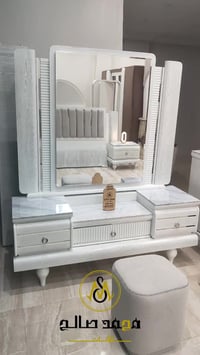 غرفة نوم فاخرة • أخشاب طبيعية • تشطيب عالمي