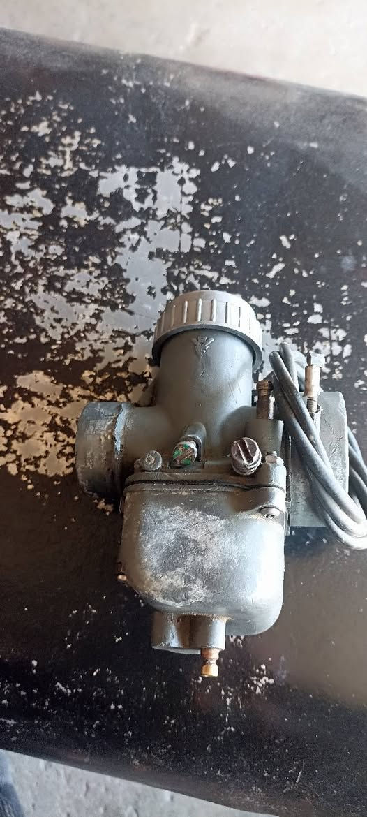 السلام عليكم كابريتر الماني شغاله فول كلش نظيفه للبيع سعر 65 العنوان الانبار الفلوجه *********** بي واتساب
