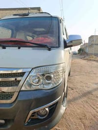 فتون الوان 2015 مصفره هيئه ومرور سعره75وبيهه مجال تخم تاير حداده جديده...