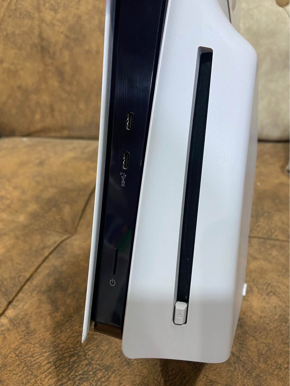 PlayStation 5 slim disk

پلەیستەیشن ٥ سلیم دیسک خاوێن کارتۆن دەسک و کامل ئەشیا بیلادی زۆر خاوێنە و کەم بەکارهاتووە 

گەیاندنم هەیە بۆ هەموو شوێنیک

نرخ : 790 هەزار أربيل, العراق


**إذا كنت صاحب هذا الإعلان وتريد حذفه لأي سبب، رجاءا أرسل رسالة إلى الدعم الفني**