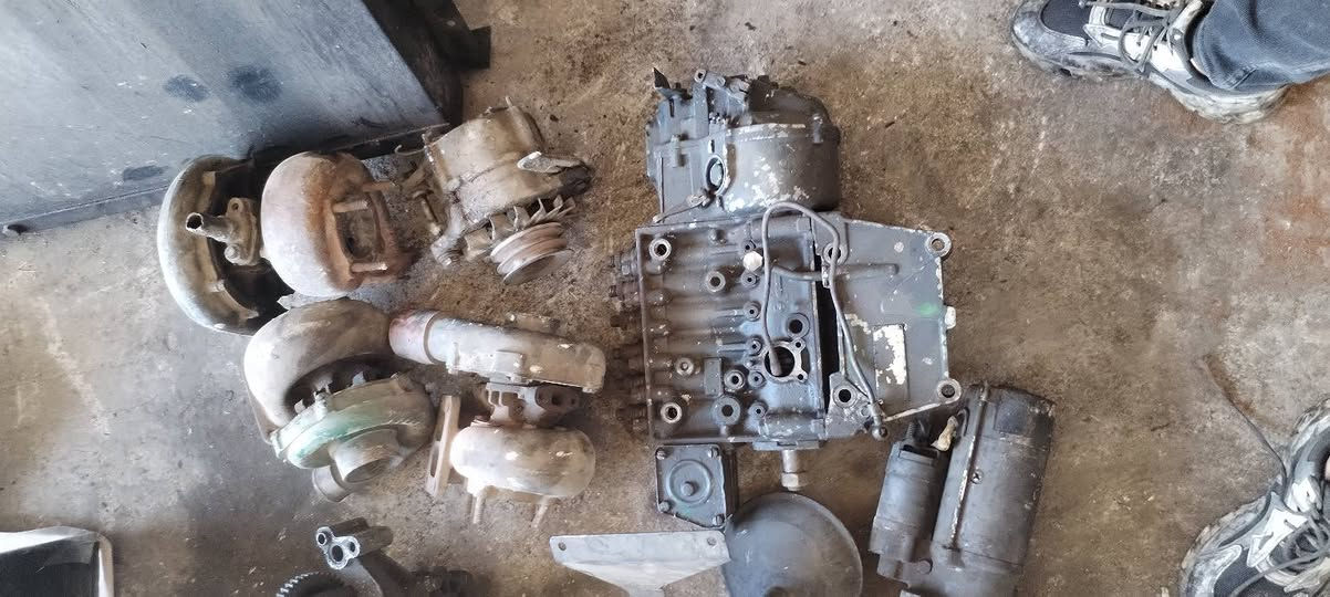 قيم واخذ
***********
***********
بم داينمو سلف  سوبرات اويل بم  سكانيه دي اس 
بس مالات الاسكانيه
