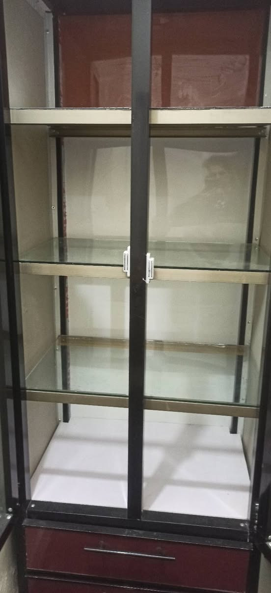 أغراض نظيفه للبيع كلمن وسعره مكلفه بلنشر


**إذا كنت صاحب هذا الإعلان وتريد حذفه لأي سبب، رجاءا أرسل رسالة إلى الدعم الفني**