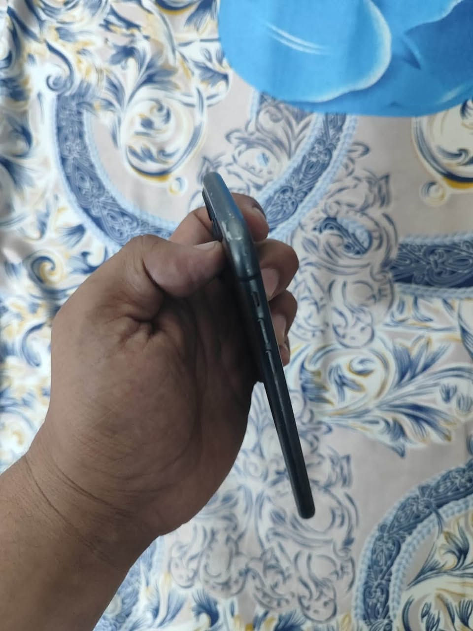 السلام عليكم ايفون ١١شرق اوسط مبدل كلاس شاشة شركة ومبدل بطارية هم شركة
وياه كارتونة وشاحنة مو مال الجهاز 
السعر 200 مكاني بغداد حي اور وقريب على مدينة الصدر


**إذا كنت صاحب هذا الإعلان وتريد حذفه لأي سبب، رجاءا أرسل رسالة إلى الدعم الفني**