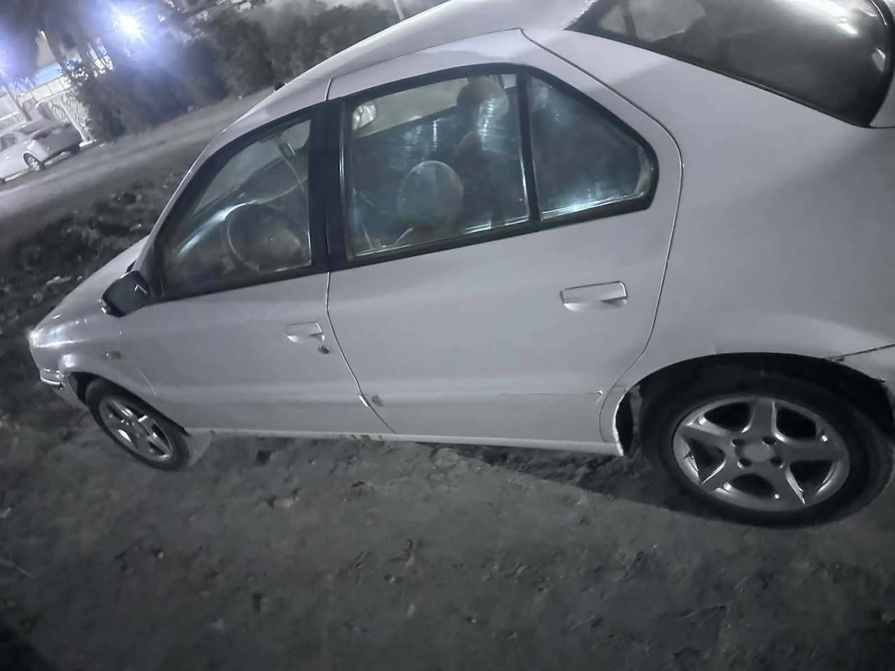 السلام عليكم سمندسورن 2011للبيع
مكفوله من الضربه والصبغ كير مكينه خير من الله 
رقم ميسان بسمي 
‏‪‏‪***********‬‏

‏‪
