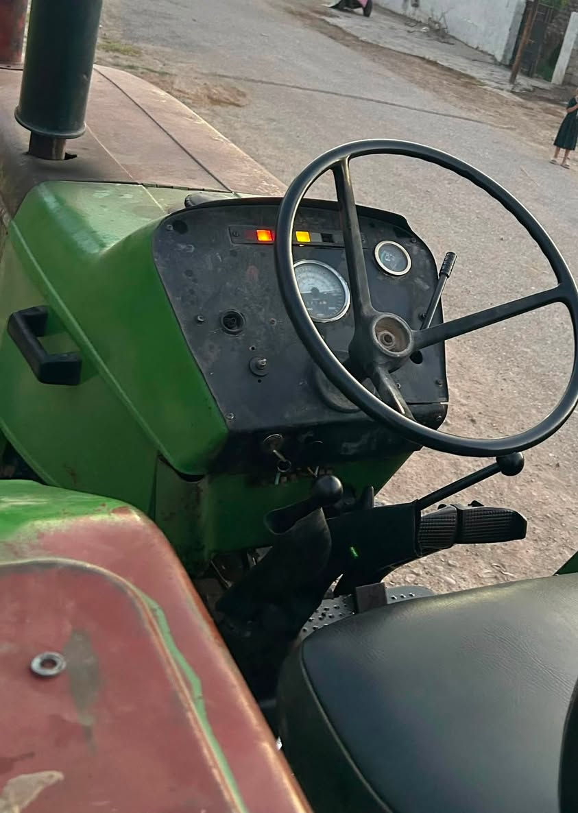 للبيع مكينه سيرت موديل 2000كير محرك هيدروليك مكفول مكانه ديالى ***********
