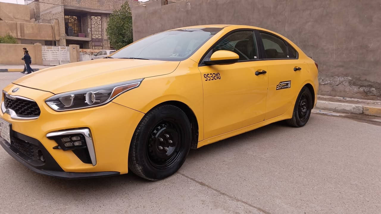 كيا فورتي موديل 2019 كير ATM وارد امريكي صور الحادث بالمنشور
مكينة گير حدادية تبريد على الفحص
حجم المحرك 2000دوش المرغوب لا تبخير ولا تنقيص 
تحديد مسار 
توقف ذاتي حساسات خلفي امامي 
تحكم ستيرن
شاشة 
كامره دواره 
تبريد بيانو 
مضخمات صوت 
تدفئه تبريد 
ويل عادي اصلي الثكيل
مكان السيارة بغداد
رقم بغداد بسمي تحويل ثاني يوم  مصفره هيئه وغرامات سنويه 28 وهزه جديده

سعرها مناسب 133
ورقة بيها مجال

أي استفسار  ***********
