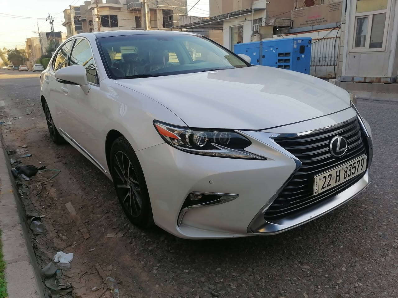 ليكزز موديل 16 es 350  مواصفات خليجي شركه ساز
سيارة فول مواصفات  سيارة لوك على وضعيه شركه مكفوله كفاله  00
للااستفسار ***********
محرك 6 سلندر
بانوراما
رادارات
سماعات نوع العالمي
لايت متحرك
5 برده
برده كهرباىيه
داخل ساج
ليد دواخل
حساسات
3 انضمه قيادة
تحكم صوت وبرده خلفي
داخل قهواىي ملكي
سبير و كاعيات ما مستخدم
