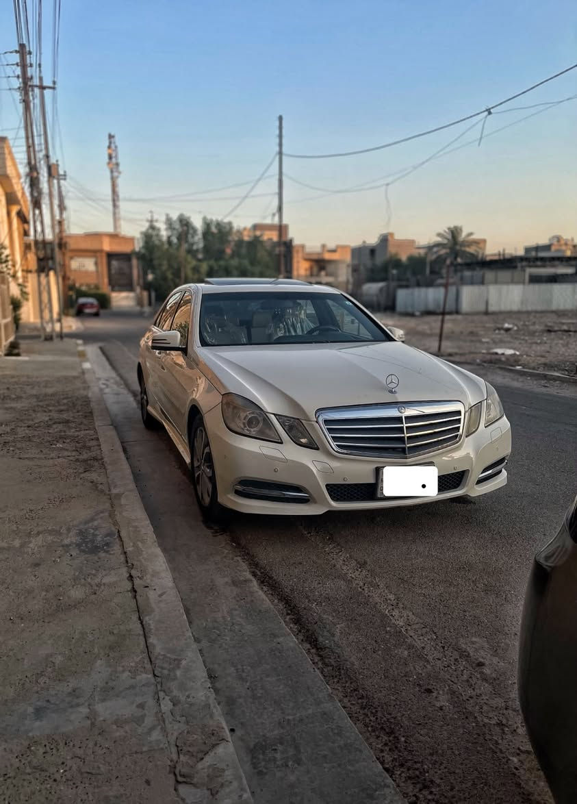للبيع او مراوس  مارسدس  W212 E350 2011 السياره فول فول مواصفات السياره كفاله من الحادث فقط مصبوغة سكن من المانيا  للجماليه وارد خليجي  كشنات كهرباء خزن  شاشه ابلاديه  تحكمات ستيرن گير تعليك تحكمات شاشة ماوس  برده خلفية كهرباء  فتحة سقف  السيارة 302 🐎 حصان يعني صاروخ  رقم بغداد الجديد تحويل ثاني يوم والسياره خير من الله مكاني بغداد ***********
