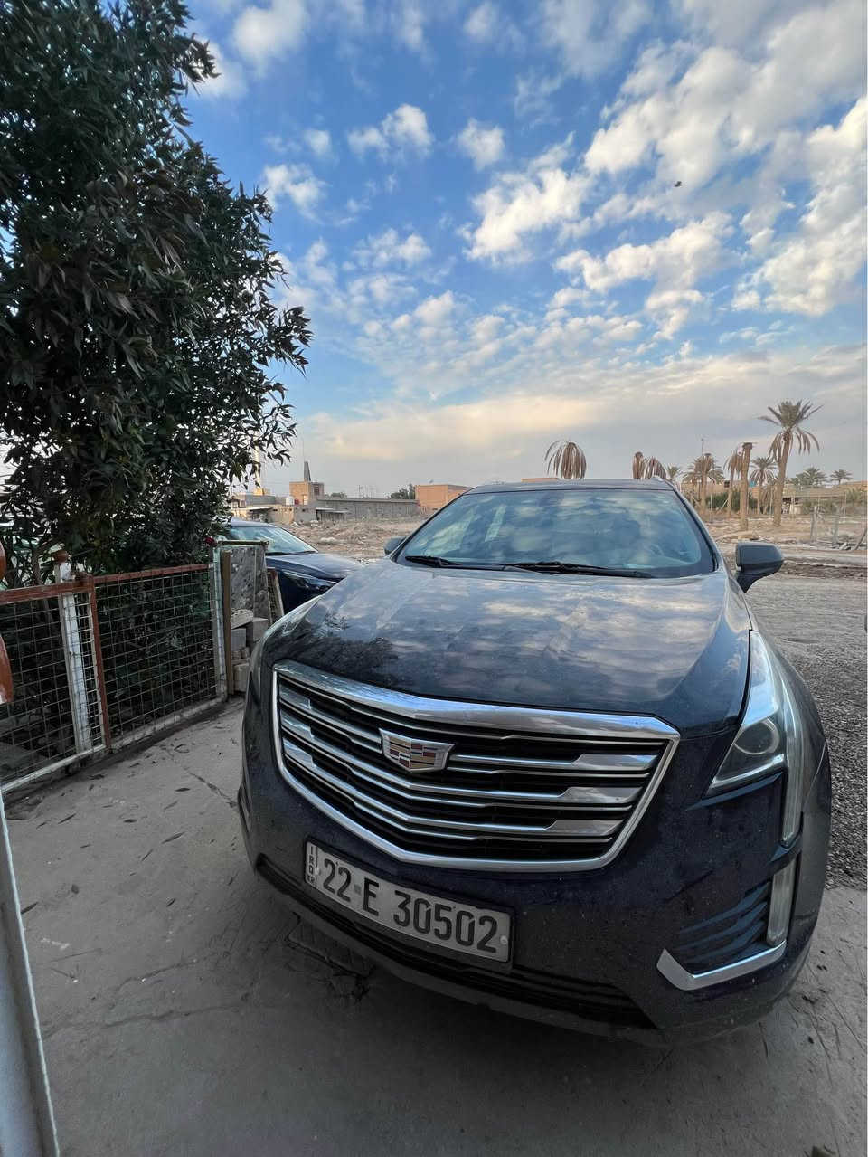 كاديلاك XT5 لكجري 2017 ✨
فول مواصفات 
🔥 محرك 3.6 لتر V6 – 310 حصان
🛋️ 5 مقاعد ومقصورة فخمة

🔹بانوراما 
🔹 شاشة معلومات عالية
🔹 Apple CarPlay و Android Auto
🔹 نظام صوت Bose
🔹 حساسات  امامي خلفي وكاميرا خلفية
🔹 ويل 18
🔹ستيرن تدفئة
🔹كشنات تدفئة
🔹جنطة خلفي كهرباء 
🔹رادار تفاعلي ومثبت سرعة 
📌 سيارة نظيفة، جاهزة، ومكفولة من كل شي حلة, بابل


**إذا كنت صاحب هذا الإعلان وتريد حذفه لأي سبب، رجاءا أرسل رسالة إلى الدعم الفني**