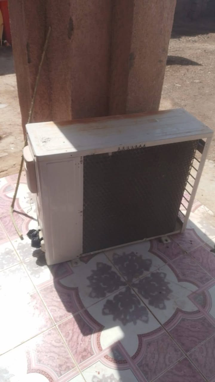 سبلت كري طن ونص جاهز سعره 400 وبي مجال


**إذا كنت صاحب هذا الإعلان وتريد حذفه لأي سبب، رجاءا أرسل رسالة إلى الدعم الفني**