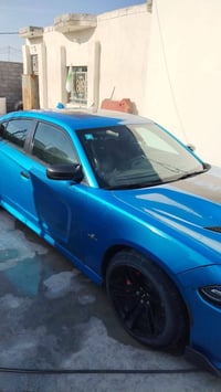 جارجر ١٦ اصل حدثه بس دعاميه وكلير سياره فول فول موصفات شوف سونار موجود...