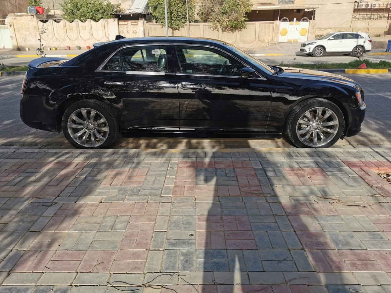 سلام عليكم
اوباما 2013
فول عدا البانو راما 
اشاير مري
رادار جانبي
رادار امامي 
تدفئه تبريد كشنات
كشن جلد حفر s
تشغيل عن بعد 
حساس خلفي 
شفتات 
لايت زنون عدسات 
سياره جاهزه 
حادثها بنيد وجاملغ بنيد مبد بلادي بدون صبغ وجاملغ صبغ بطرف ماته والجاملغ الخلفي بي صبغ بدون تصليح والباقي مكفول تخم تاير جديد حداديه جديده رقم بغداد باقي التفاصيل اتصل *********** 
السعر 158 وبيها مجال
