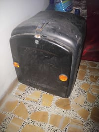 للبيع مستعمل قليل رائده ٢٥ قفل 07847575748