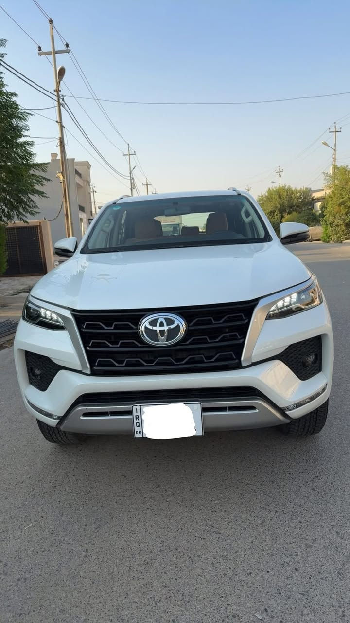 فۆرچنر ٢٠٢٣
٤٥ هەزار ڕۆشتوە 
گێڕ و مەکینە ی لەسەر دەقی شەریکە ماوەتەوە 
هەموو گیانی بەشەرت 
 
بۆ نرخ  تیل بکەن
***********
