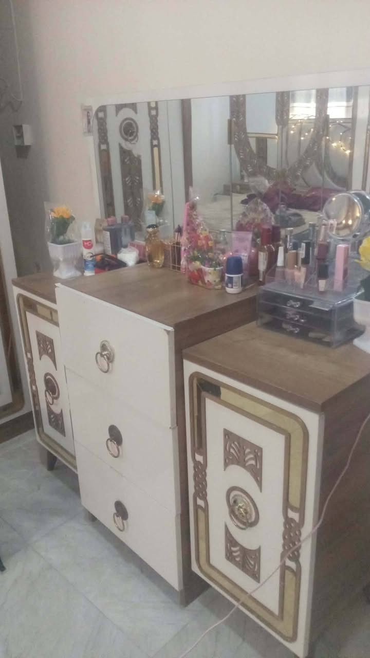 غرفه تركي البيع بغداد سبع اقصر ***********
