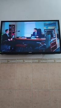 شاشة ٤٣ • بدون نت • ستلايت