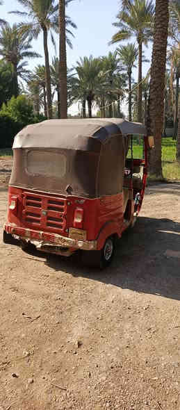 السلام عليكم
 تكتك للبيع 2019
 رقم وسنويه بغداد
 بسمي تحويل ثاني يوم 
مكان بغداد قرب فلكه حي النصر
سعر 4.750 وبيهه مجال حك الجيه 
معمره صفحه ولغد ولباقي ابلادي
***********
