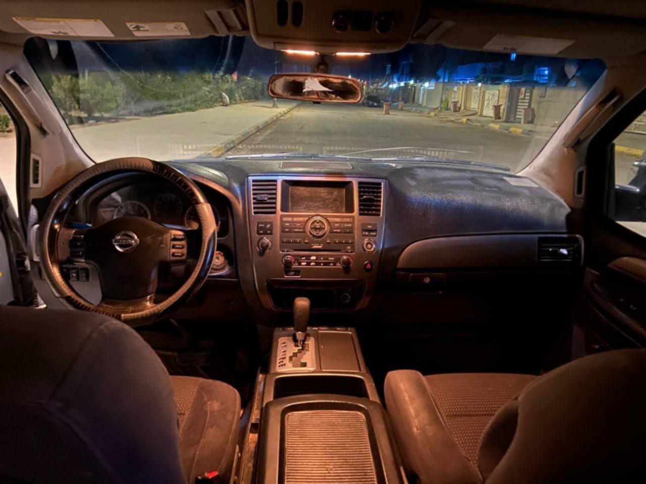 ارماده ٢٠٠٨ جاهزه و ع ابلاد تحتاج صبغ بجم جارد س ٦٥ مكاني بصره ***********
