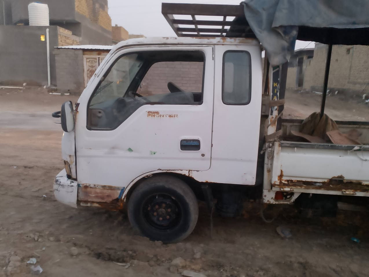 كيه فونتيره للبيع سياره حلوه مقبوله رقم مثنى عنوان ذي قار ***********
