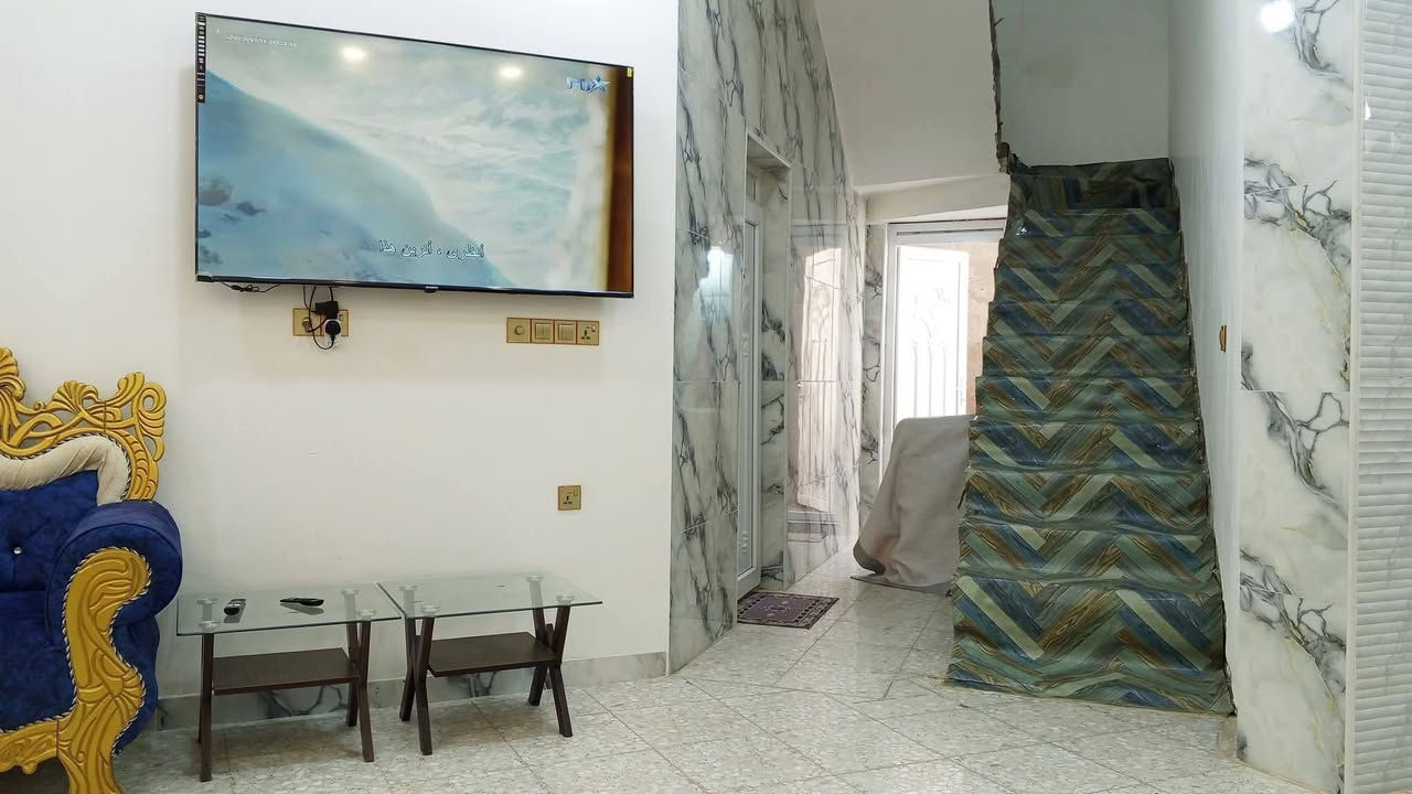 دار للبيع
في منطقه ابو خستاوي 
الفرع سنتر مقابيل الاستدارة 
مفوض بالطابو معامله كامله 
المساحه 225
بناء طابوق حديث سنة 2025
السقف صب كونكريت 
مطبخ 7 في 4 
صاله 4 في 8
هول 6 في 8
منور 3في 3
صحيات داخليه 3في3
كهرباء +ماء كيبل انترنت ضوئي + ميزانيه متوفر كافه الخدمات 
عرض الشارع 8 متر 
بيبان خارجيه تركي +الشبابيك VBS+كهرباء بوري + تأسيس ماء درجه اولى +الارضيه كاشي درجه اولى +صحيات خارجيه عدد 2 للبيت وللخطار+ حديقه 

ينباع نقد أو قسط 
للاستفسار اكثر الاتصال على الرقم ***********
