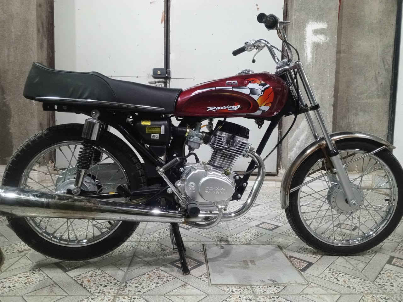 سلام عليكم دراجه تعمير جديد 2026 صارلهاا سبوع من تعمرت بعدهي عل سحك فول نضافه سعرهاا 800 وبيها مجال للشراي عنوان ناصريه  الشموخ  مقابل الملعب رقمي *********** موجود واتساب
