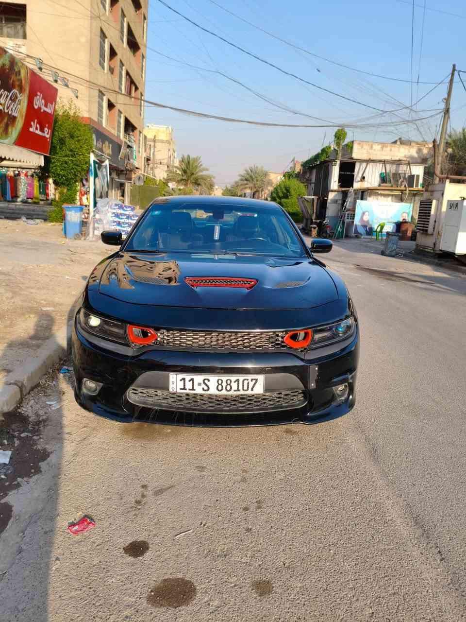 سلام عليكم 
دودج تشارجر SXT موديل 2020 للبيع
وراد امريكي 
محرك 6 سلندر V6 – 3.6L 
قوة 300 حصان ⚡
قير أوتوماتيك 8 سرعات
ماشية 66الف ميل 
دفع خلفي المرغوب
السيارة قوية، ناعمة، واقتصادية
حادثة 3 قطع بابين وبنيد
الشاصي امامي بي طخه كلش كلش بسيطه
ولغد الوراه بي طخه هم
:
شاشة لمس
بلوتوث + USB
تحكم بالمقود
مثبت سرعة
تبريد قطعتين
استيرن بي تدفه
كشنات تدفه تبريد
كشنات كهربائية 
حساسات خلفية
رقم بغداد ال11 الجديد 
 رقم السياره حلوة
السعر 210وبيه مجال
*********** مكاني بغداد
