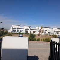 كناري سيروان • ٢٢٥م • اطلالة حديقة