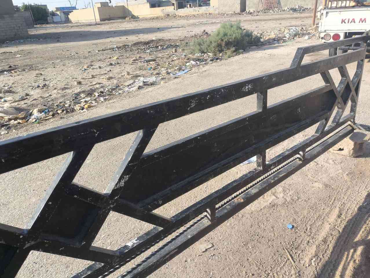سلام عليكم ورحمه الله محجر كيه حمل للبيع سعره 175 وبيه مجال 
***********
