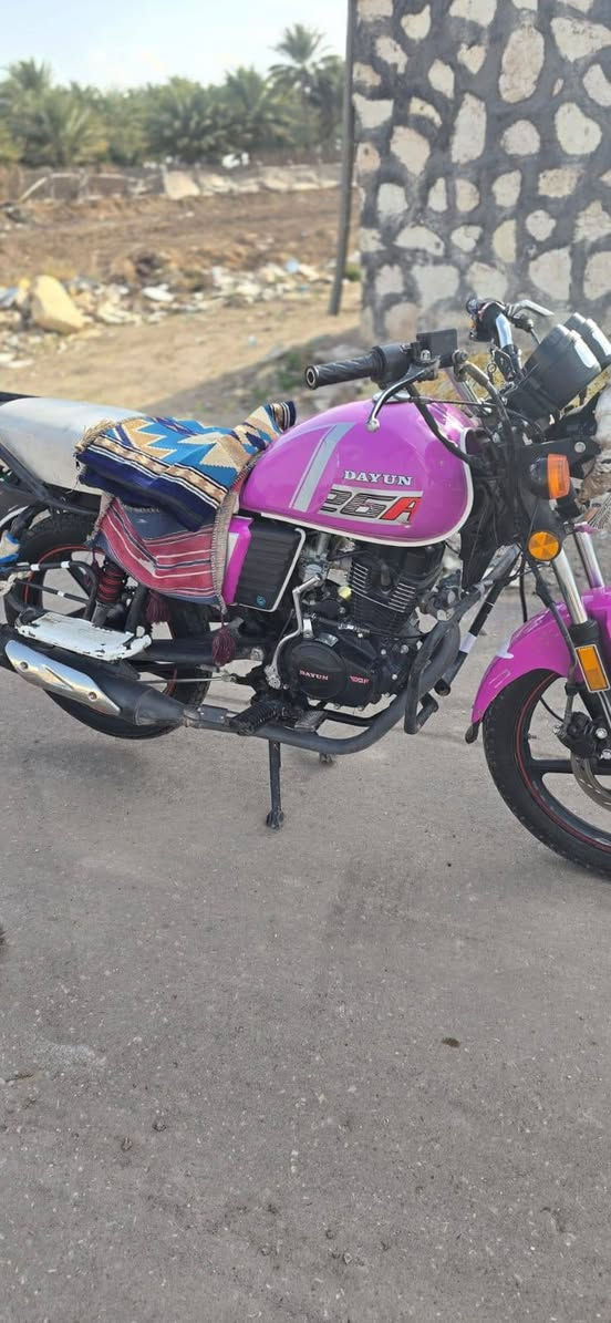 السلام عليكم دايون للبيع موديل 23 اوراق اسكنر مكينه 150 تكتبه حمره مكفوله من كلشي  السعر 1350وبيه مجال مكان حله ***********
