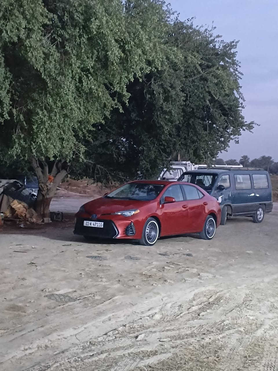 السلام عليكم سياره كورلا خصوصي موديل 2017 رقم اربيل باسمي مداور ثاني يوم حادث سياره باب الصدر تبديل وبلعراق صار بيها قطعتين بارد باب السائق والوراهه مكاني حله مركز المدينه سعر 133 وبيهه مجال الي ماعجبه السعر كلشي اكو بل سوك رقم ***********
