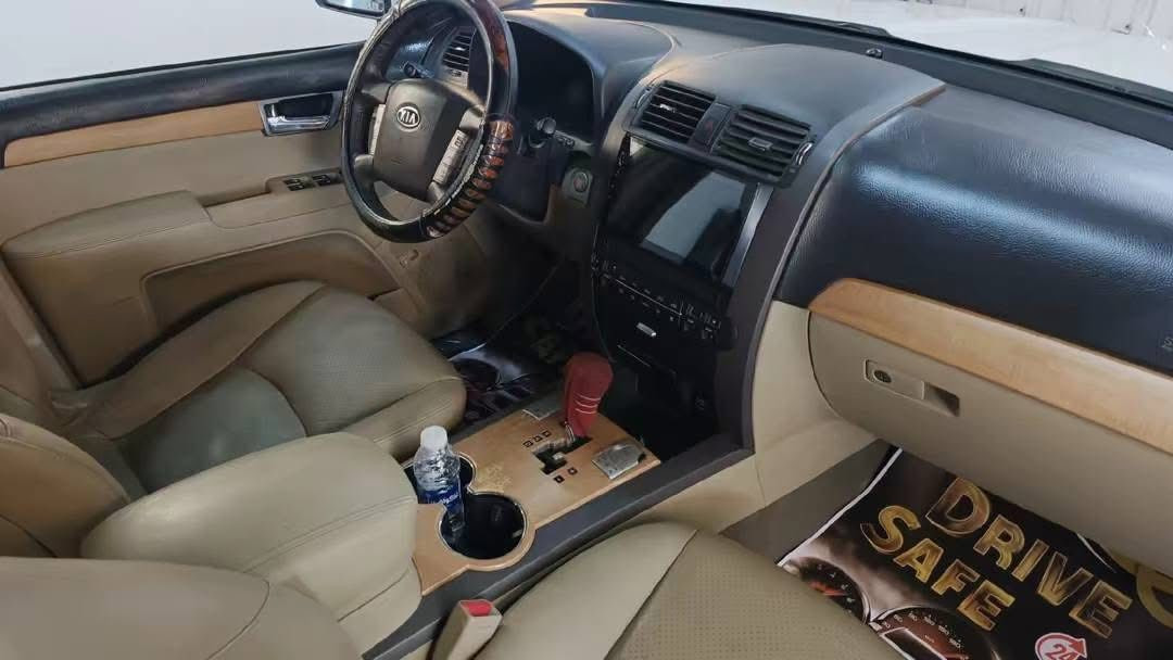 للبيع والمراوس كيا موهافي  خليجي موديل 2013
استلام الشركه الدولية العراقية 
ماشيه 125 الف 
السياره مكفوله كفاله عامه من صبغ وتبديل وبارد
مواصفات فول 
بصمه تشغيل بصمه ابواب 
فتحه بل قماره سلايت 
كشنات كهرباء اثنين  تدفئه وتبريد وجلد 
محرك ٦ سلندر ۳۸۰۰ مكفول من الفتح وصوت الرواجز
ذاكره كشنات خزن ميموري 
لد خلفي و حساس خلفي وكامره وشاشه ايباد
مري قلاب على بك ومري شفط 
تحكم استيرن و استيرن كهربائي
ورقم  بغداد  بسمي  مكانهه الديوانيه قضاء المهناويه
السعر 168 
***********
