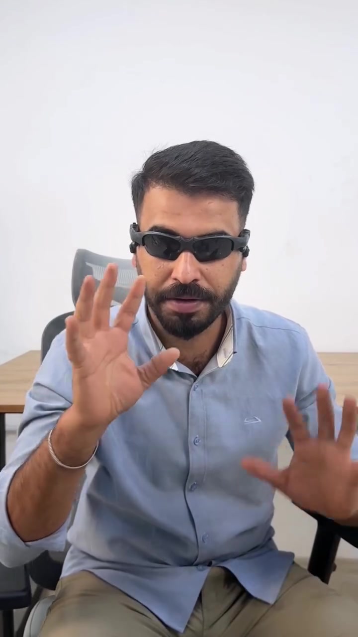 🕶️ اسمع، تكلّم، واستمتع... بدون ما تطلع هاتفك! ✨🔥 
نظارة بلوتوث ذكية تجمع بين الأناقة والتقنية، مزودة بسماعات وميكروفون مدمجين لإجراء المكالمات والاستماع للموسيقى بكل راحة، مع عدسات UV400 لحماية عينيك من أشعة الشمس. خفيفة، عملية، ومثالية للرياضة، القيادة، والاستخدام اليومي.

✨ تصميم عصري، راحة طوال اليوم، وتقنية بين إيديك!

كل هذا وبسعر 18 الف 🤩✨
والتوصيل مجاني لجميع محافظات العراق 🔥🌚


**إذا كنت صاحب هذا الإعلان وتريد حذفه لأي سبب، رجاءا أرسل رسالة إلى الدعم الفني**