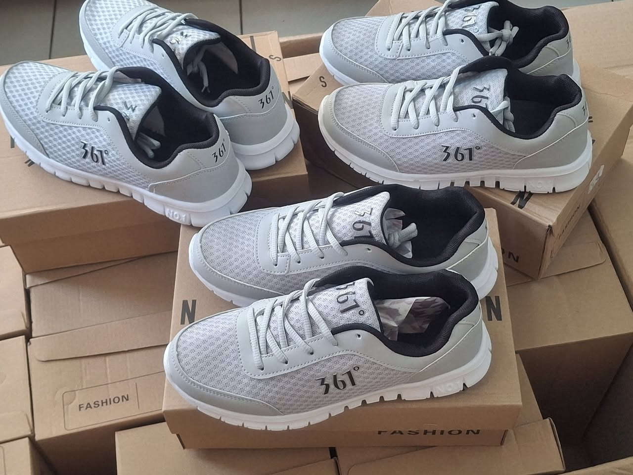 احذية فيتنامي كوالتي عالي خفيف درجة اولة وبسعر،٨الف


**إذا كنت صاحب هذا الإعلان وتريد حذفه لأي سبب، رجاءا أرسل رسالة إلى الدعم الفني**