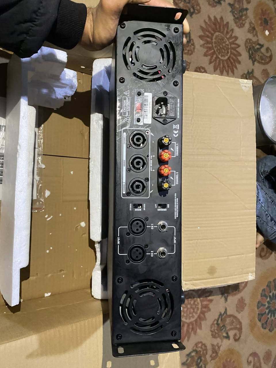 سلام عليكم بور للبيع حجم ٣٠٠٠  الجهاز كارتون ما مستخدم  /الاستفسار التصال ***********
