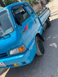 للبيع كيا ٩٦ مصبوغه عام للجماليه السعر ٥٢ وبيها مجال قليل رقم دولي بغد...