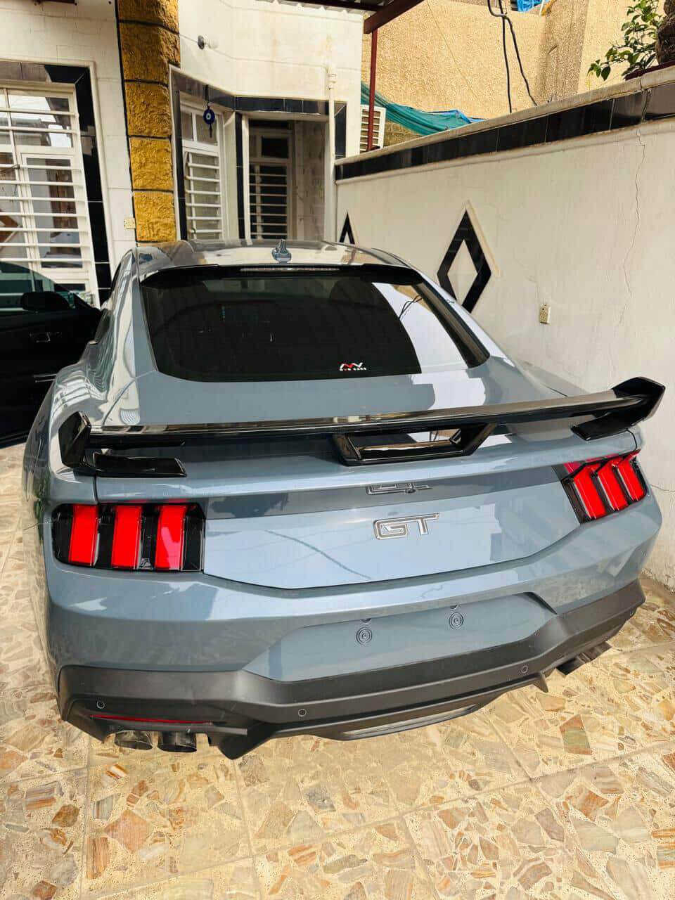 سلام عليكم اخوان 
 موستنك 24 مرقم بغداد 
Gt 5.0 
كير مكينة اكسل كفالة ماشية 10 ميل 
السيارة فول الفول 
شاشة متصلة 
لايتات زنون 
تحكم من الريمونت بل صوت
اكتف اكزوز
ويالة بلادي اسود
كشنات جلد هيتر وتبريد
تحكمات بل شاشة ومواصفاتها متخلص
نقاط عمياء  وهيتر مري واوتو ديم
كامرة خلفية دوارة
يعني بين قوسين الفول الفول مالتها 
السيارة بيها 3 قطع 
الايرباك فدوة الكم طاك ومرجع سستم
السيارة قوية حيل وحلوة ونصبتها بلادية بدون سوالف تعديل يعني على راحتك تلعب بيها
السيارة سعرها مناسب حيل مقارنة بخواتها
سعر السيارة 265 
يعني دفترين و 65 ورقة وبيها مجال
مكانها بغداد
رقم التلفون للتواصل *********** أربيل, العراق
