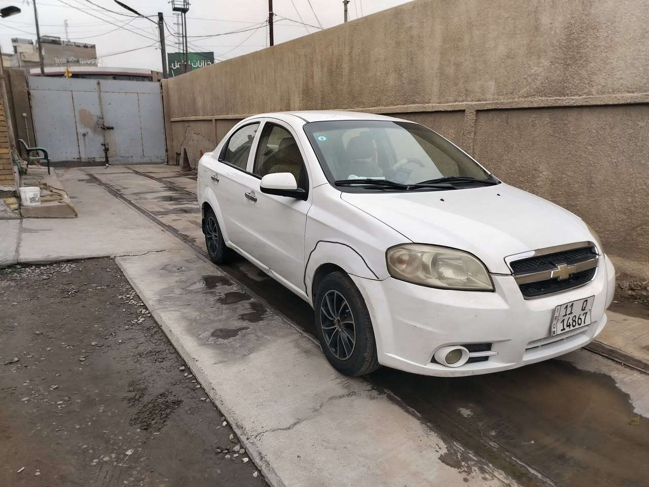 سلام عليكم أفيو للبيع موديل ٢٠١١ شركه العامه اوتوماتيك نضيفه وجاهزه بسمي الداير جاملغ مصبوغ كمامو ضح بل صوره رايدهه ٧٣ رقم الهاتف ***********
