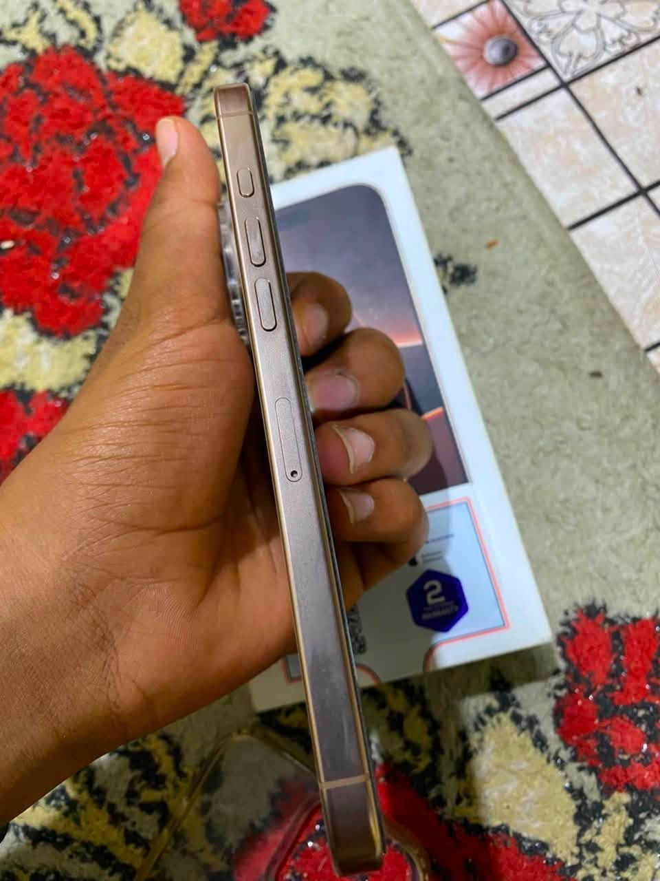 آيفون 16برو ماكس جهاز ما مفتوح شرط الفحص بطاريه90ذاكره256 سعر مليون350وبي مجال تواصل *********** بصره خور الزبير
