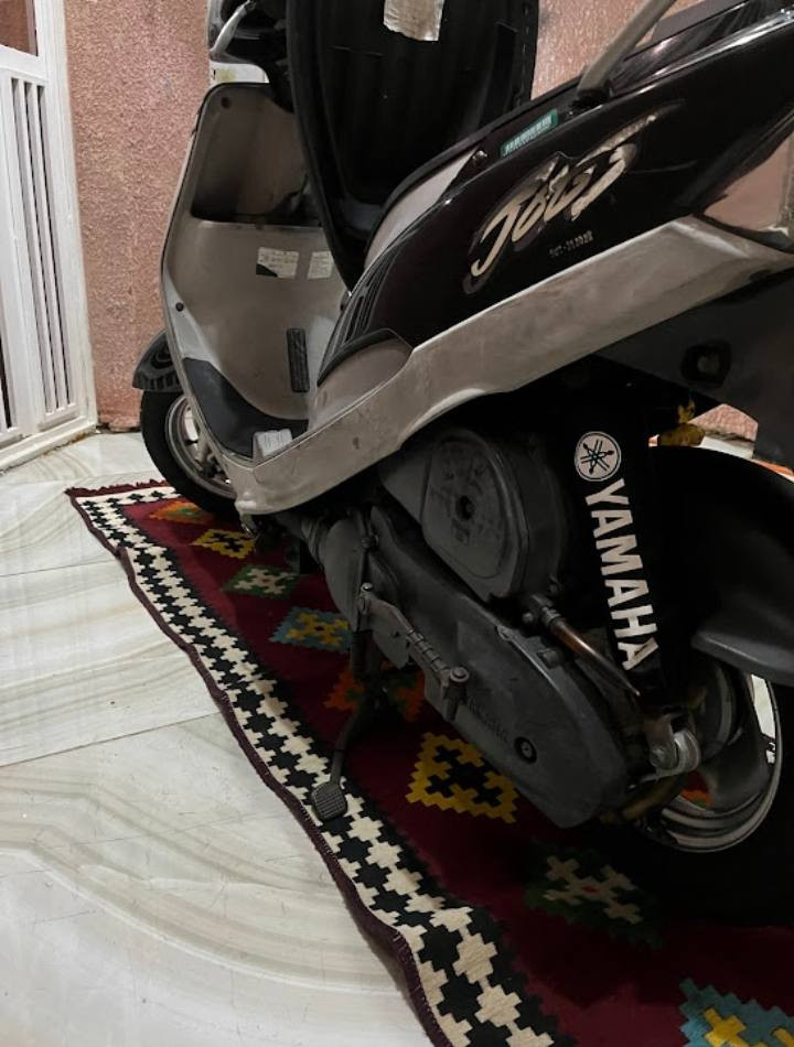 سلام عليكم دراجه ماكس منغولي 2007 دراجه طك الكارتون كفاله عامه صارلها شهر طالعه من المعرض بيها اوراق  الدراجه كامله مكمله ختم واحد ويه المكينه مكاني كربله حي الامين.. السعر 850


**إذا كنت صاحب هذا الإعلان وتريد حذفه لأي سبب، رجاءا أرسل رسالة إلى الدعم الفني**